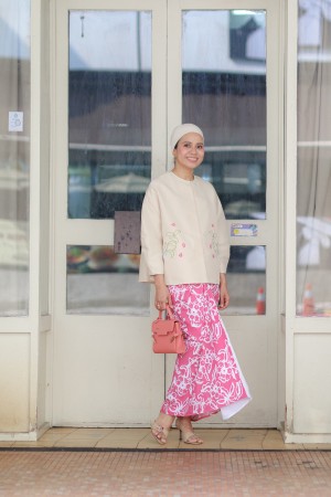 AMAYA BATIK SKIRT IN PINK