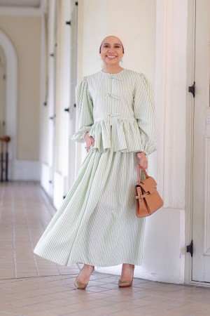 HAYDEE SKIRT IN GREEN