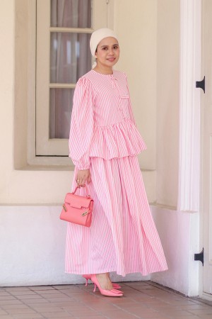 HAYDEE SKIRT IN PINK