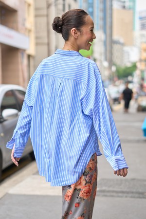 HEART TOP IN PINSTRIPED BLUE