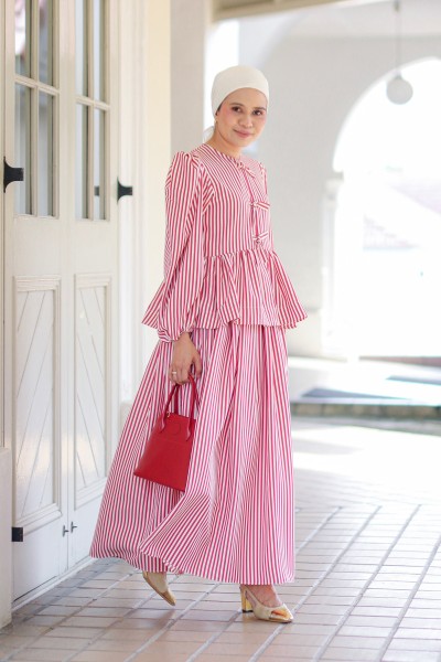 HAYDEE SKIRT IN RED