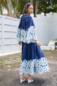 NOELLE FULL SKIRT IN NAVY